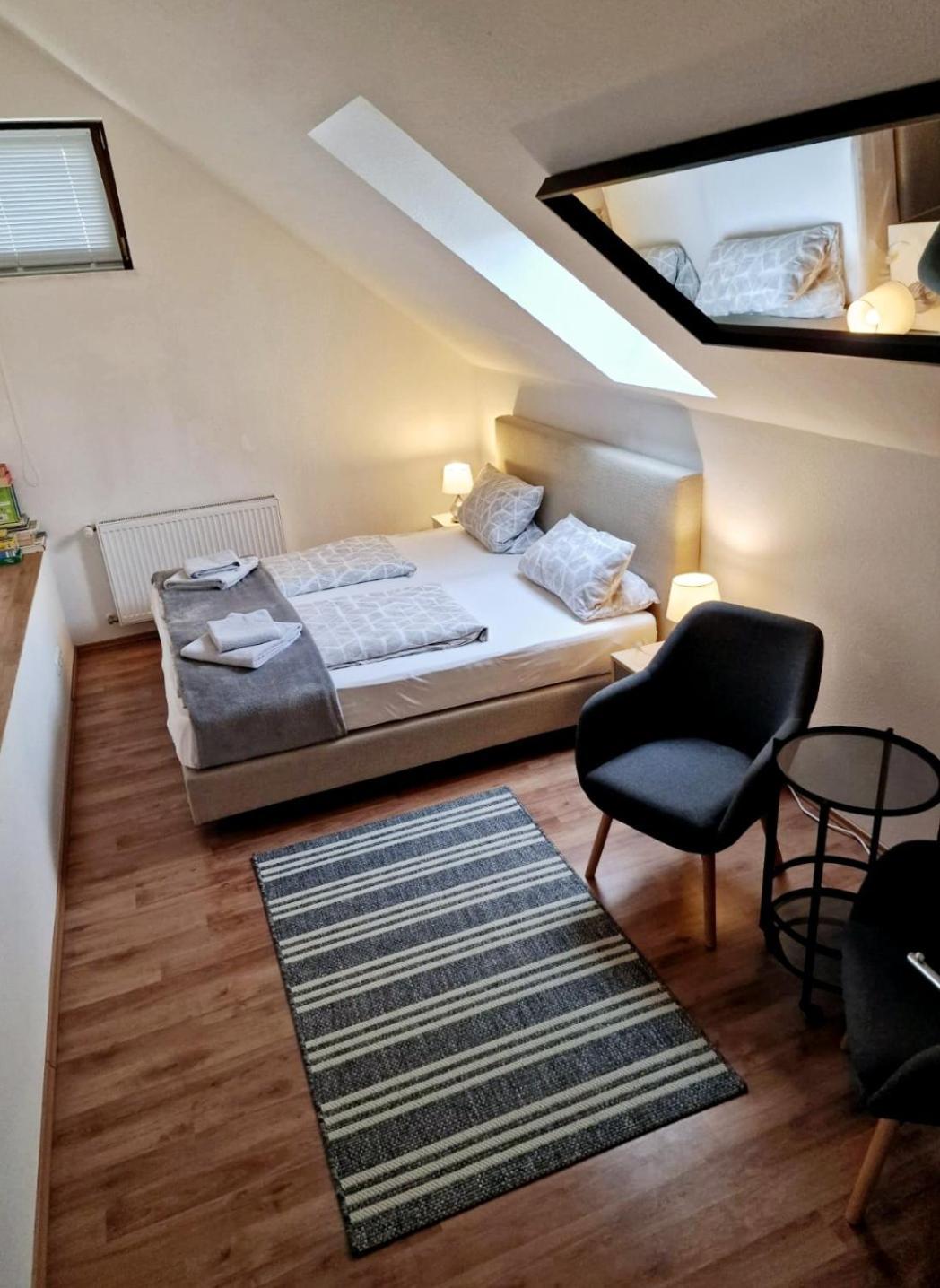 Privatwohnung Rybczynski Undenheim Esterno foto